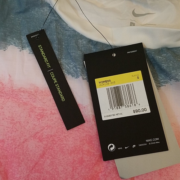 Nike water repellent top - Picture 3 of 6